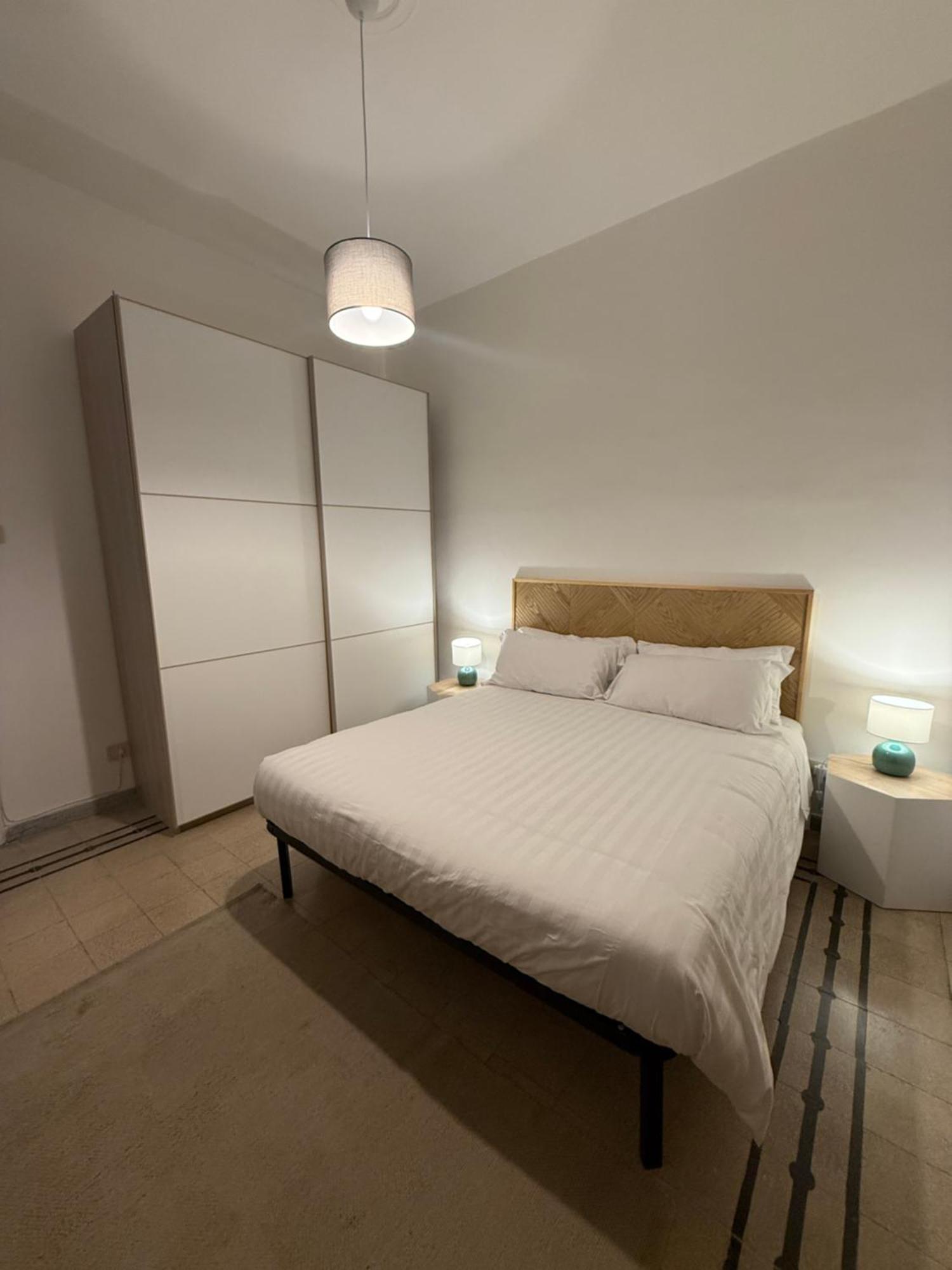 Pietra Apartment,Colosseo Rom Exteriör bild